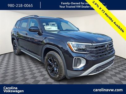 New 2025 Volkswagen Atlas Peak Edition SE