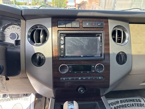 Used 2012 Ford Expedition XLT AWD/4WD image 15
