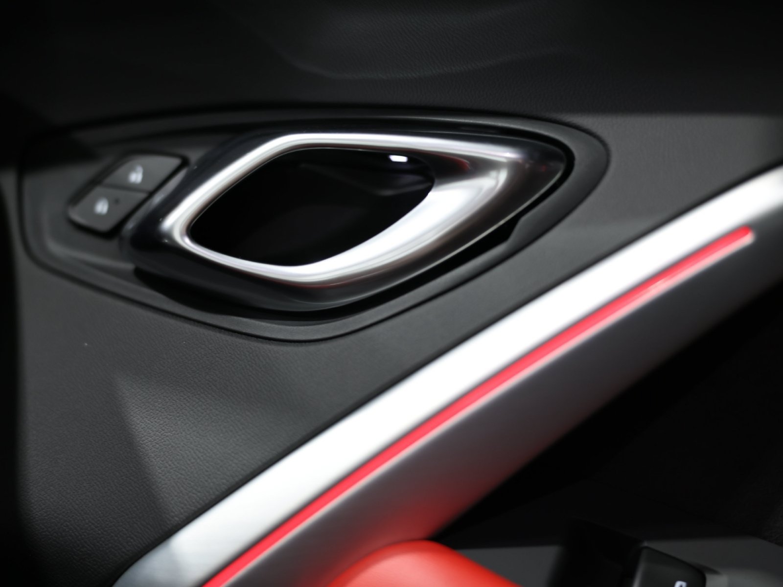 Used 2022 Chevrolet Camaro ZL1 RWD image 34