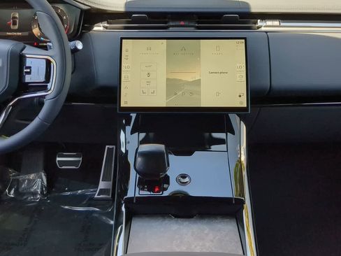 New 2025 Land Rover Range Rover Sport SV Edition Two image 29