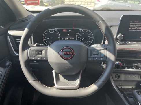 New 2026 Nissan Rogue SV AWD/4WD image 20