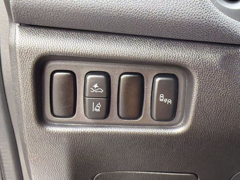 Used 2022 Mitsubishi Outlander Sport SE FWD image 17