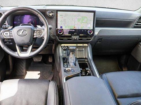 Used 2024 Lexus GX 550 w/ Accessory Package (Z1) AWD/4WD image 24