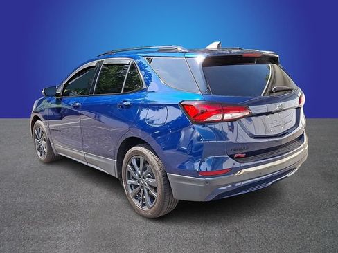 Used 2022 Chevrolet Equinox RS w/ RS Leather Package FWD image 5