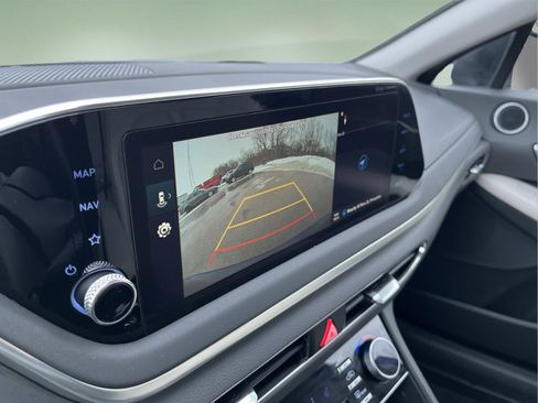 Used 2023 Hyundai Sonata SEL w/ Convenience Package image 18