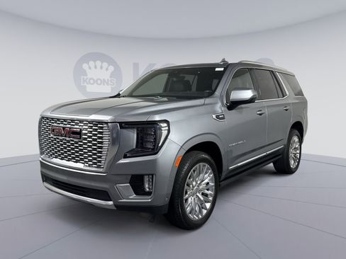 Used 2024 GMC Yukon Denali w/ Advanced Technology Package image 1