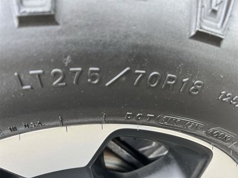 Used 2019 RAM 1500 Rebel image 32