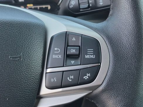 Used 2024 Ford Explorer XLT w/ Equipment Group 202A AWD/4WD image 15