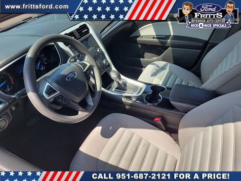 Used 2014 Ford Fusion S FWD image 4