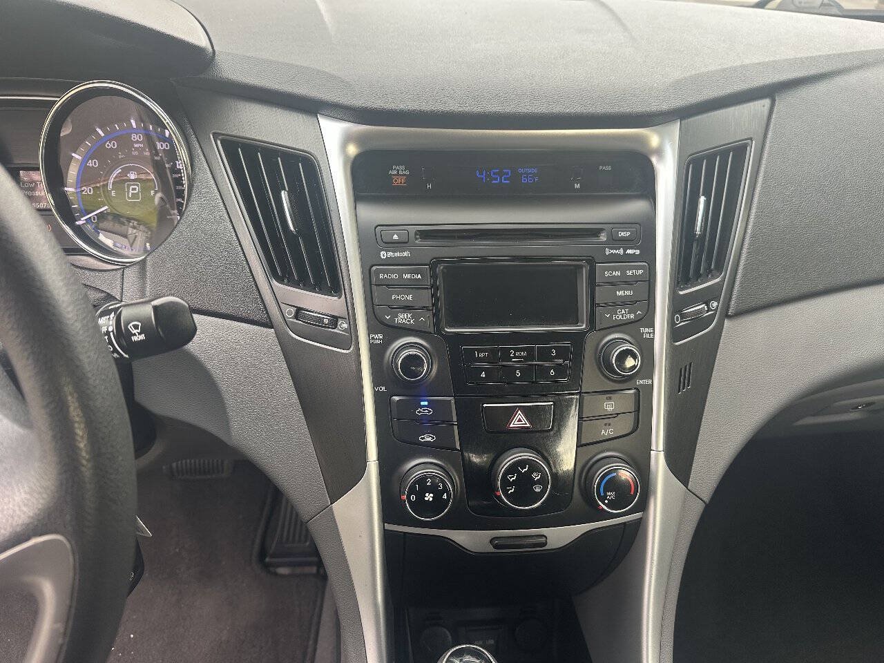 Used 2014 Hyundai Sonata GLS FWD image 10