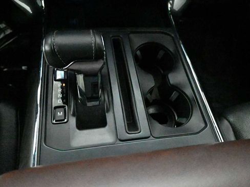 Used 2021 Ford F150 Lariat w/ Equipment Group 502A High AWD/4WD image 28