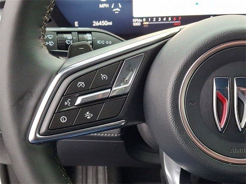 Certified 2025 Buick Enclave Preferred image 19