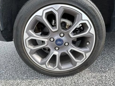 Used 2021 Ford EcoSport Titanium AWD/4WD image 10