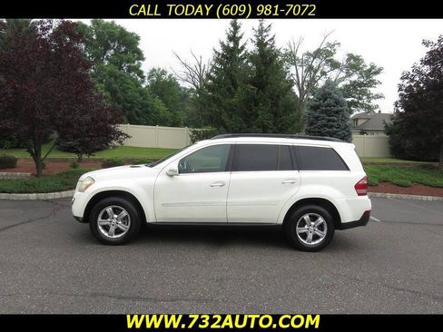 Used 2007 Mercedes-Benz GL 450 4MATIC w/ P1 Premium Pkg image 2