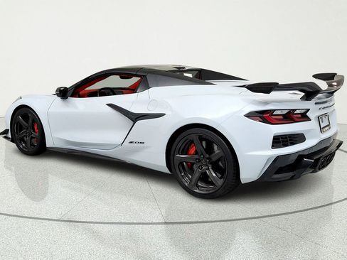 Used 2024 Chevrolet Corvette Z06 w/ Stealth Interior Trim Package RWD image 3