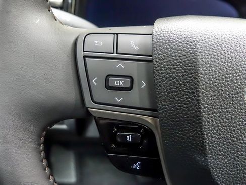 New 2025 Toyota Camry XLE image 18