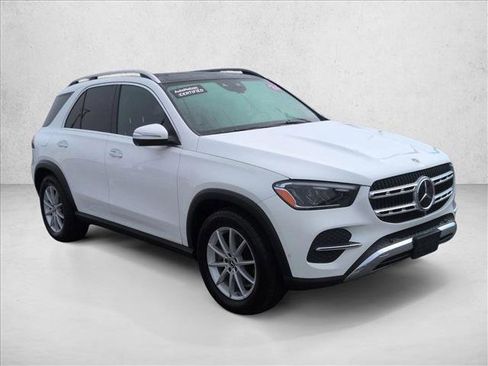 Used 2024 Mercedes-Benz GLE 350 4MATIC w/ 3rd Row Seat Package image 3