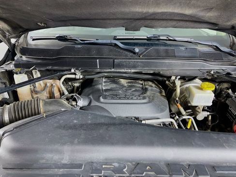 Used 2019 RAM 2500 Big Horn image 29