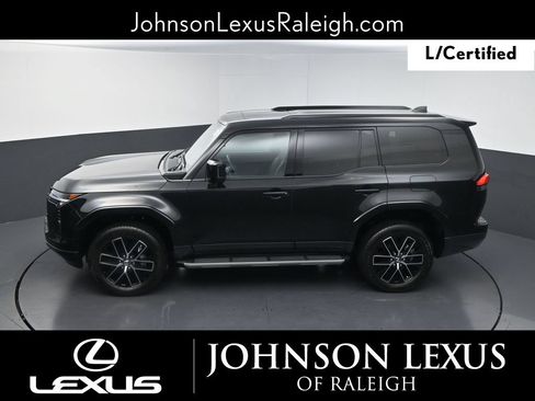 Used 2024 Lexus GX 550 w/ Accessory Package (Z1) AWD/4WD image 30