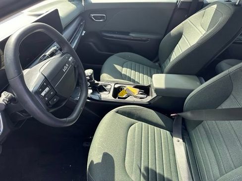 Used 2025 Kia K4 EX FWD image 11