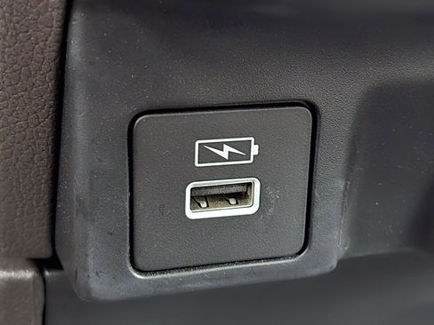 Used 2024 Honda Odyssey Touring image 7