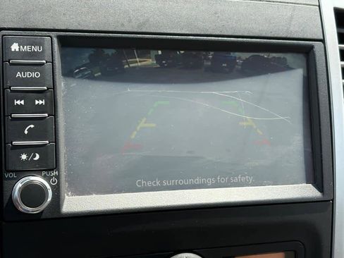 Used 2021 Nissan Frontier SV w/ Midnight Edition Floor Mats image 12