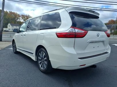 Used 2019 Toyota Sienna XLE Premium