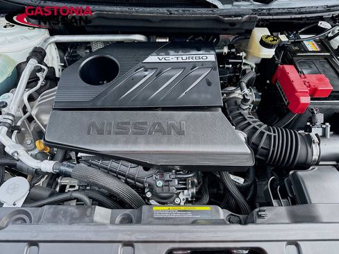 Used 2023 Nissan Rogue SV FWD image 38