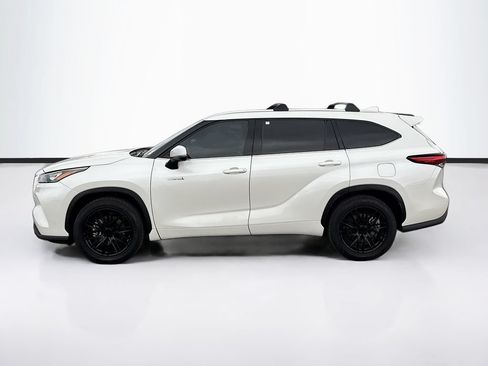 Used 2020 Toyota Highlander XLE FWD image 8