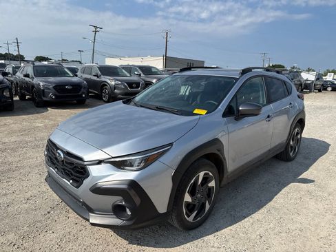 Used 2024 Subaru Crosstrek 2.5i Limited AWD/4WD image 1