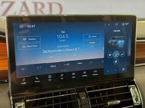 Certified 2024 Lincoln Navigator Reserve AWD/4WD image 18