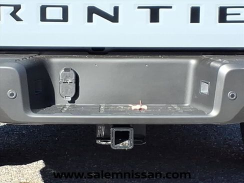 New 2026 Nissan Frontier SV w/ Tow Package AWD/4WD image 6
