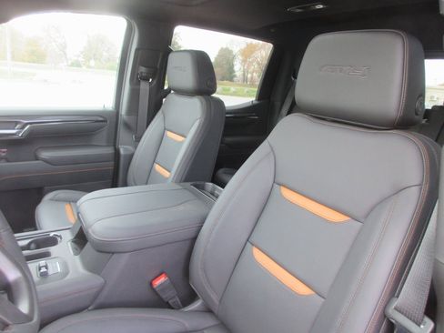New 2026 GMC Sierra 1500 AT4 image 14
