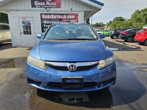 Used 2010 Honda Civic LX image 3