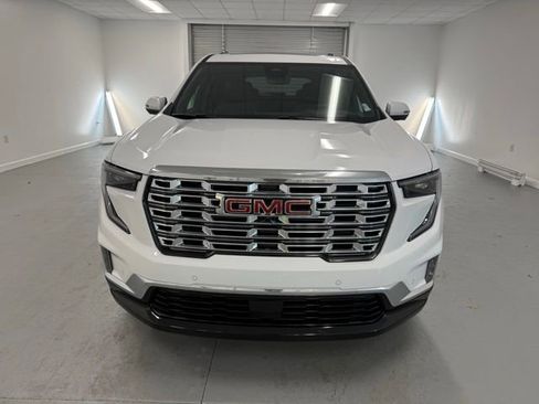 New 2026 GMC Acadia Denali w/ Super Cruise Package image 2
