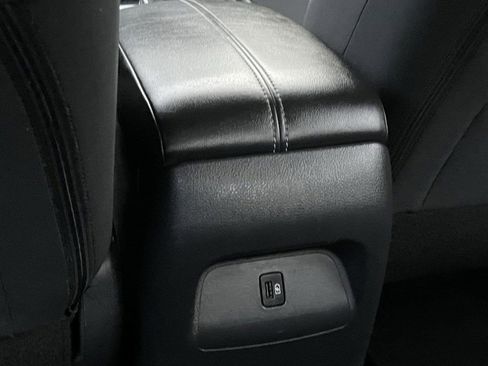 Used 2024 Nissan Sentra SV image 24