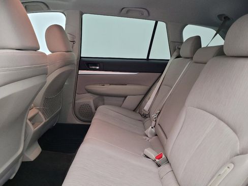 Used 2014 Subaru Outback 2.5i Premium image 18