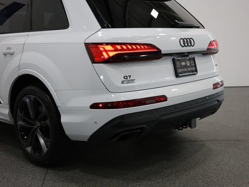 Used 2025 Audi Q7 3.0T Premium Plus w/ Premium Plus Package AWD/4WD image 10