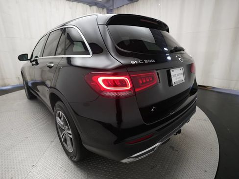 Used 2020 Mercedes-Benz GLC 300 4MATIC image 34