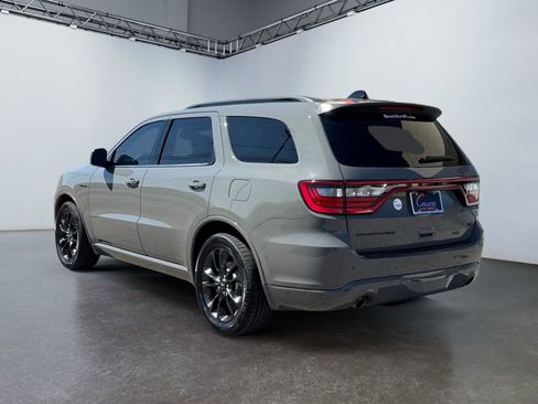 Used 2023 Dodge Durango R/T RWD image 7