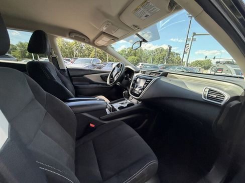 Used 2016 Nissan Murano S AWD/4WD image 17
