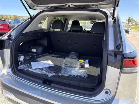 New 2025 Volkswagen Tiguan S image 15