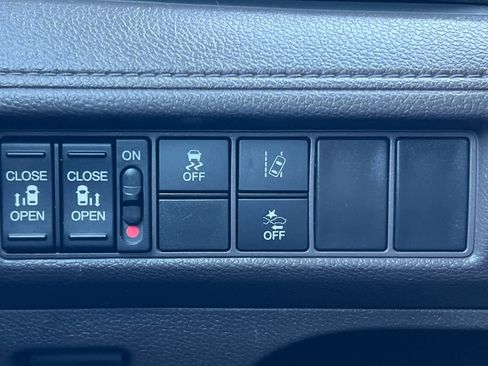 Used 2020 Honda Odyssey EX image 30