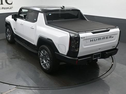 Used 2025 GMC Hummer EV 3X AWD/4WD image 38