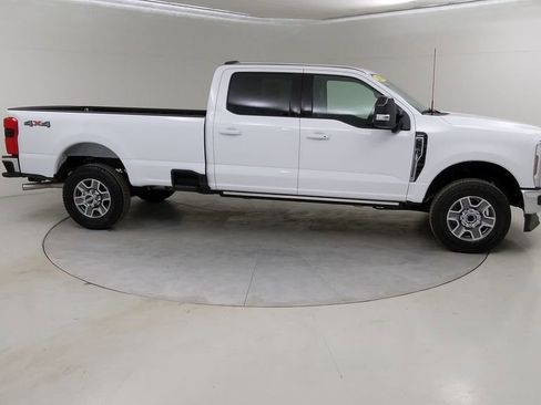 Used 2024 Ford F350 Lariat w/ Lariat Ultimate Package image 11