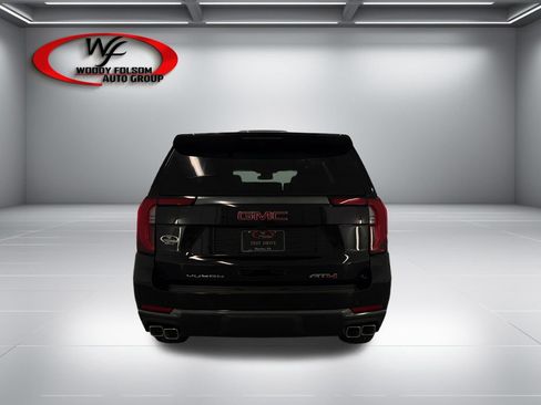New 2026 GMC Yukon AT4 w/ LPO, Floor Liner Package AWD/4WD image 6