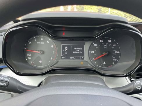 Used 2025 Chevrolet Trax LS w/ LS Convenience Package image 34