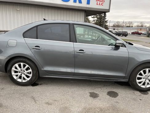 Used 2014 Volkswagen Jetta SE image 20