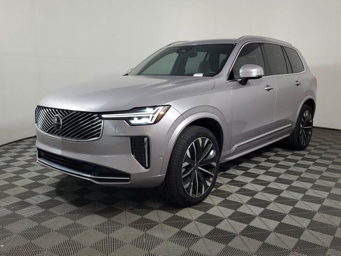 Certified 2026 Volvo XC90 B6 Plus w/ Protection Package Premier AWD/4WD image 3