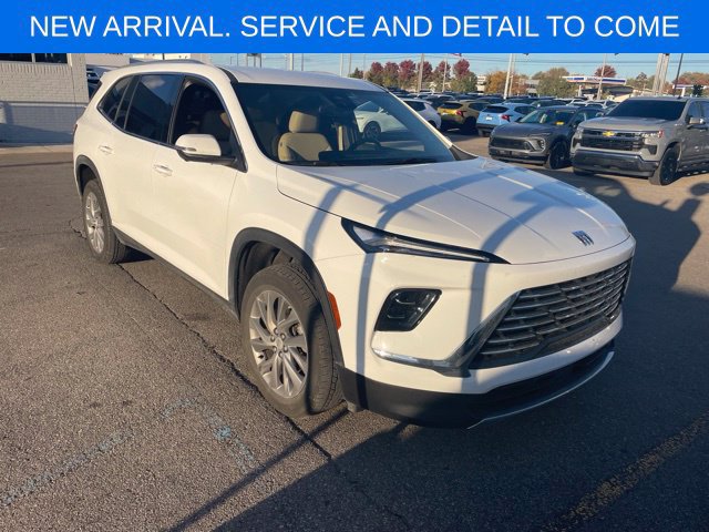 Certified 2025 Buick Enclave Preferred w/ LPO, Floor Liner Package AWD/4WD image 17